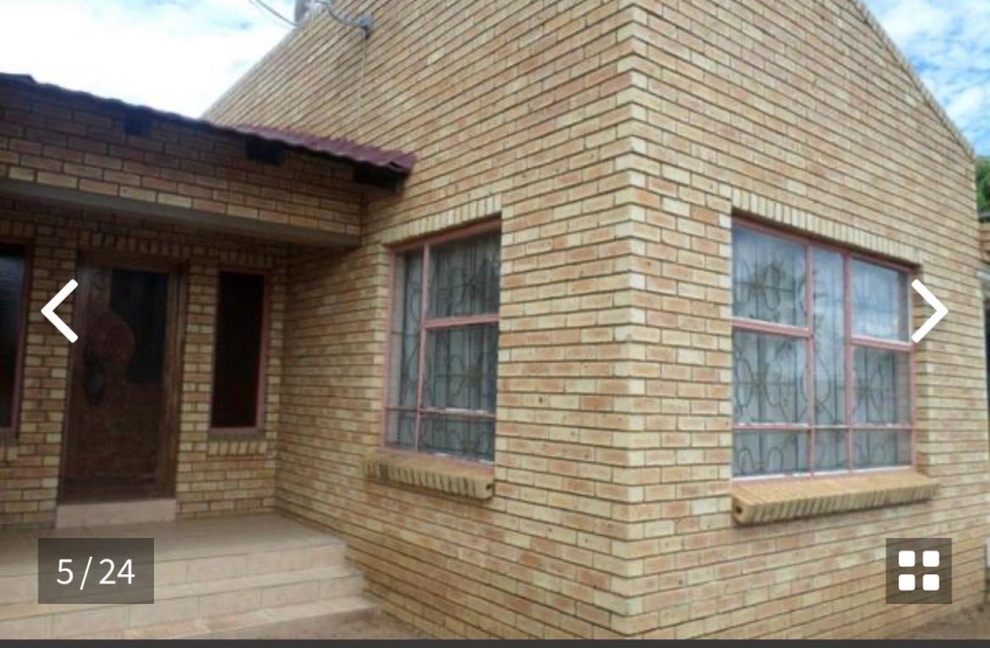 3 Bedroom Property for Sale in Lethlabile North West